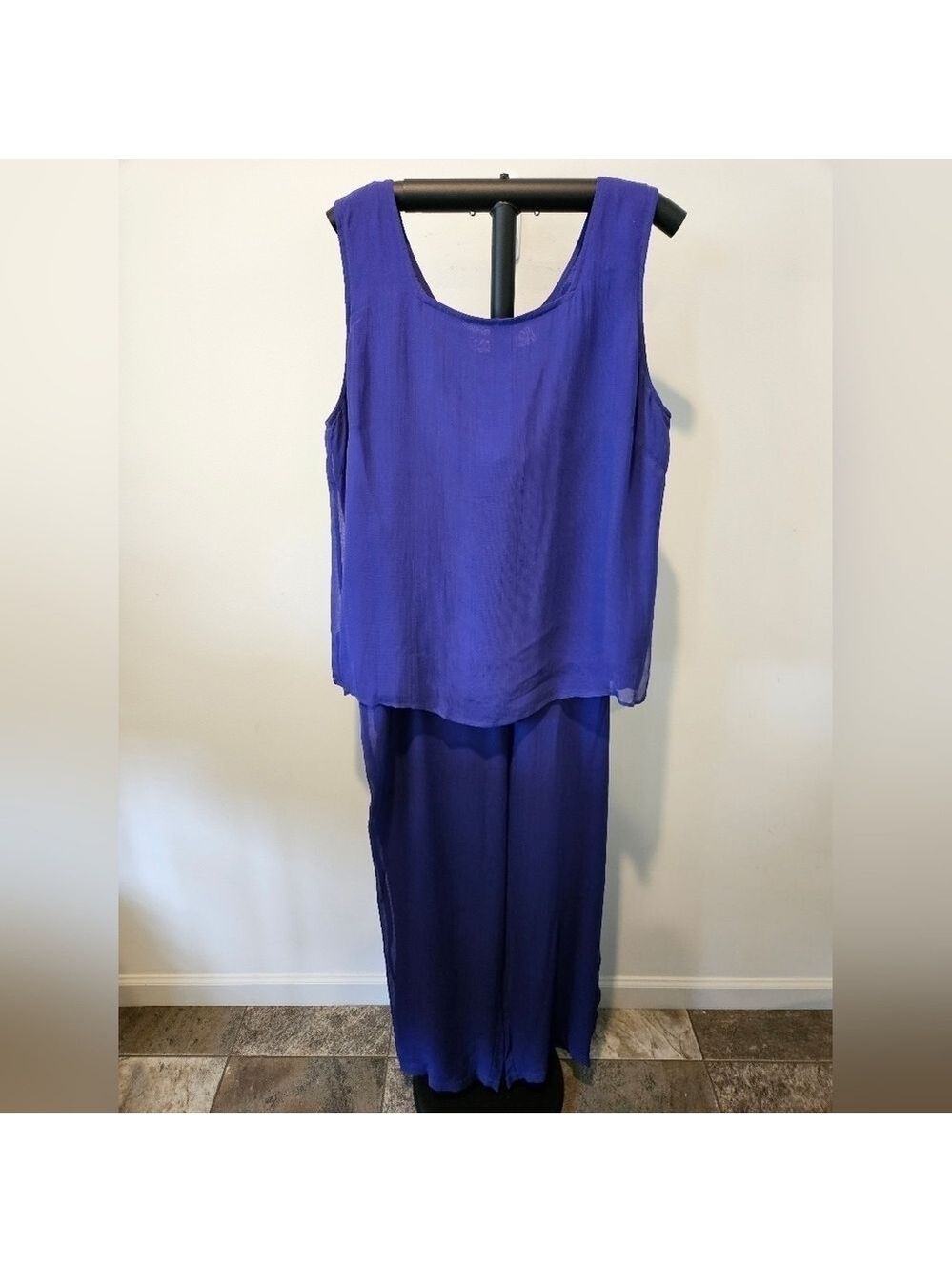 CAITE VIBRANT BLUE TOP & PANT SET HAS SHEER OVERLAY ON SOLID LINING SIZE XL